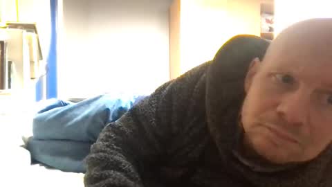 Snapshot of zolexthomas chatting on 03/10/26, 12:10 zolexthomas online show from 03/10/26, 12:10