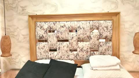 zoley  online show from 02/28/26, 03:18