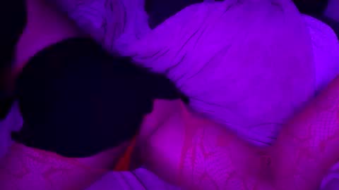 Snapshot of zonrondon chatting on 11/16/25, 01:49 zonrondon online show from 11/16/25, 01:49