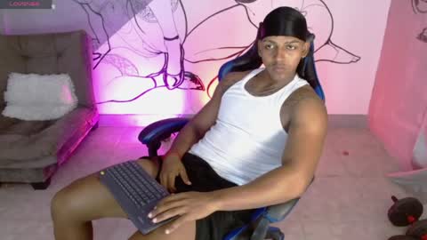 Snapshot of zoriel_derox chatting on 04/17/26, 07:17 Zoriel online show from 04/17/26, 07:17