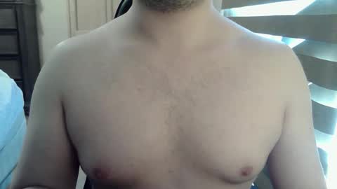 Snapshot of zorrito_himbo chatting on 05/10/26, 07:19 Himbo fox online show from 05/10/26, 07:19