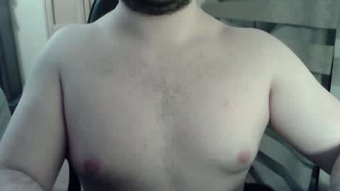 Snapshot of zorrito_himbo chatting on 06/03/26, 05:43 Himbo fox online show from 06/03/26, 05:43