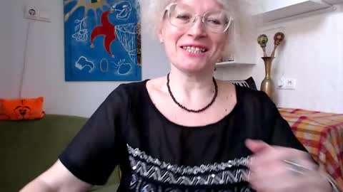 Snapshot of zosya1111 chatting on 02/21/25, 07:56 Zosya1111 online show from 02/21/25, 07:56