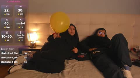 cintya kors online show from 12/31/24, 09:21