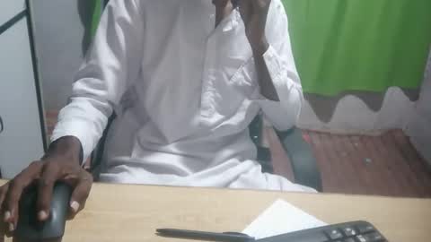 zoyakhan803 online show from 02/17/25, 11:34