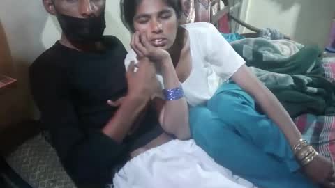 zoyakhan803 online show from 03/02/25, 09:22