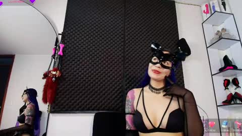 Snapshot of zpzphot chatting on 05/15/26, 12:01 zpzphot online show from 05/15/26, 12:01