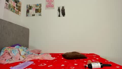 zule online show from 06/24/26, 08:46