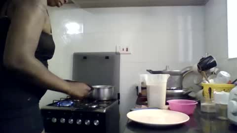 Snapshot of zurivelvetstudio chatting on 01/15/26, 09:36 zurivelvetstudio online show from 01/15/26, 09:36