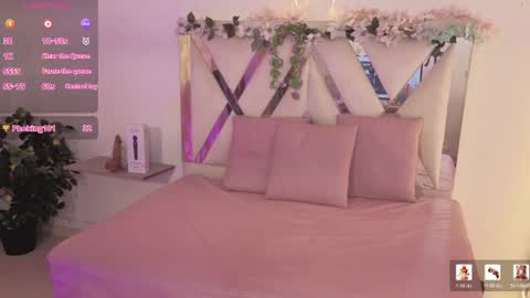 Snapshot of zury_tay chatting on 04/25/26, 01:41 ZURY online show from 04/25/26, 01:41