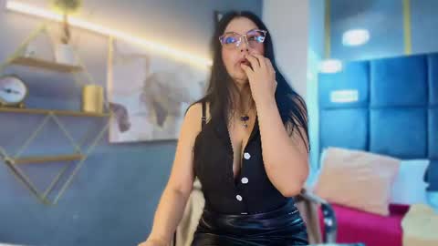 Zuzana21 online show from 06/12/26, 01:10