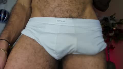 zyan_moreno online show from 11/15/25, 05:20