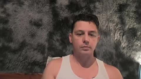 Snapshot of zyonart chatting on 09/28/25, 12:38 Artnoyz Shower online show from 09/28/25, 12:38