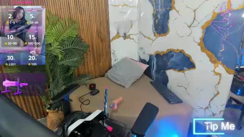 zyra_tay online show from 06/20/26, 03:26