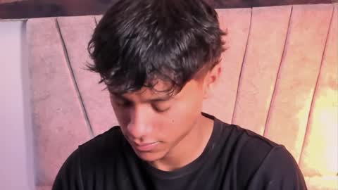 Snapshot of zyzz_1812 chatting on 01/10/26, 05:26 zyzz_1812 online show from 01/10/26, 05:26