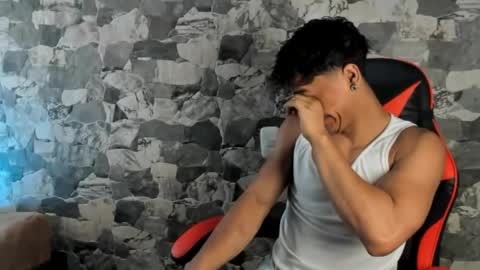zyzz_1812 online show from 04/25/26, 10:18