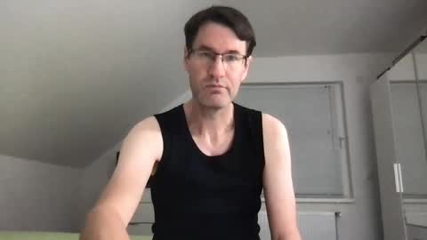 zzz123_cam online show from 10/05/25, 03:21