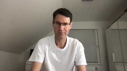 zzz123_cam online show from 11/14/25, 05:00