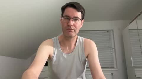 zzz123_cam online show from 02/27/26, 10:43