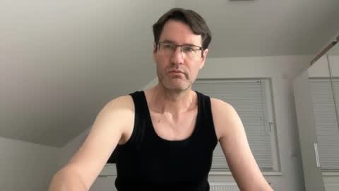 zzz123_cam online show from 04/19/26, 03:11