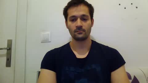 Snapshot of zzzzzzz41 chatting on 12/23/24, 01:03 zzzzzzz41 online show from 12/23/24, 01:03