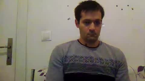 Snapshot of zzzzzzz41 chatting on 12/25/24, 03:49 zzzzzzz41 online show from 12/25/24, 03:49