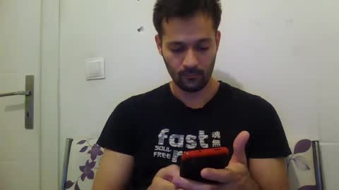 Snapshot of zzzzzzz41 chatting on 01/07/25, 01:03 zzzzzzz41 online show from 01/07/25, 01:03