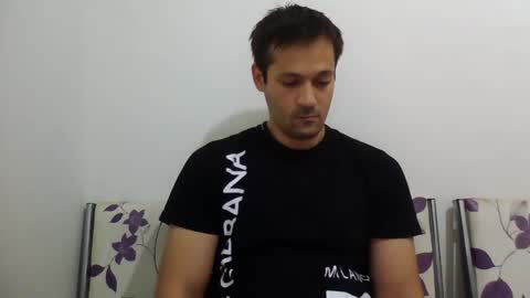 Snapshot of zzzzzzz41 chatting on 09/24/25, 12:19 zzzzzzz41 online show from 09/24/25, 12:19