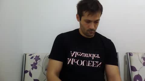 Snapshot of zzzzzzz41 chatting on 09/29/25, 04:23 zzzzzzz41 online show from 09/29/25, 04:23