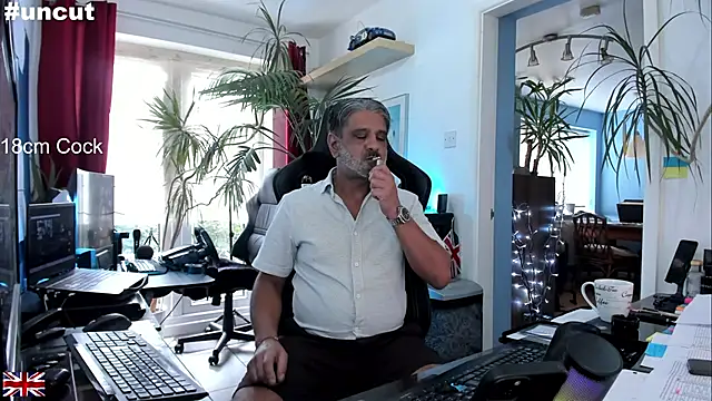 OnlineBossUK online show from 09/10/25, 03:45