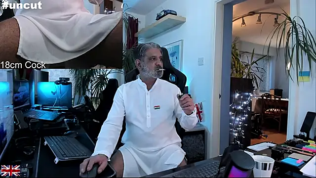 OnlineBossUK online show from 11/14/25, 03:11