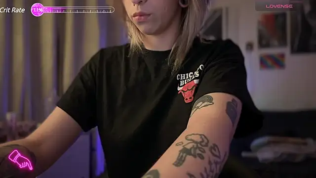 Snapshot of Mannarie_Madsinn chatting on 12/11/24, 11:32 Mannarie Madsinn online show from 12/11/24, 11:32