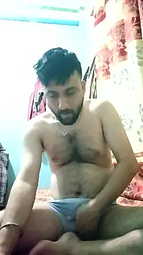 Snapshot of veeru__6969 chatting on 04/21/26, 04:12 veeru 6969 online show from 04/21/26, 04:12