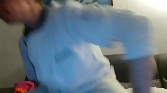 Snapshot of cloupefun chatting on 02/18/26, 07:04 cloupefun online show from 02/18/26, 07:04