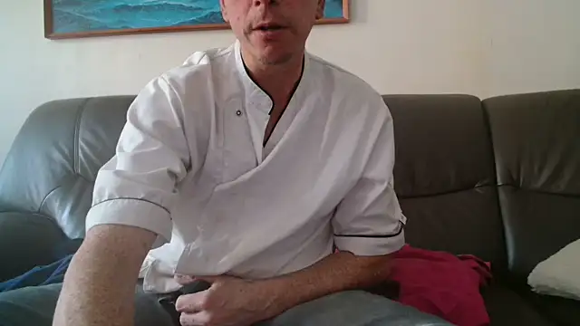 Snapshot of cloupefun chatting on 02/27/26, 07:52 cloupefun online show from 02/27/26, 07:52