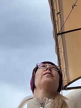 angelmommu online show from 02/21/26, 07:31