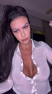 Helena Karel online show from 06/15/26, 03:14
