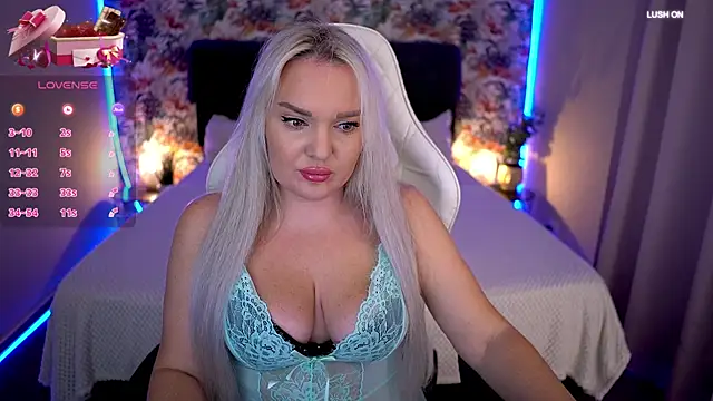 MissyMartinez online show from 11/07/25, 03:56