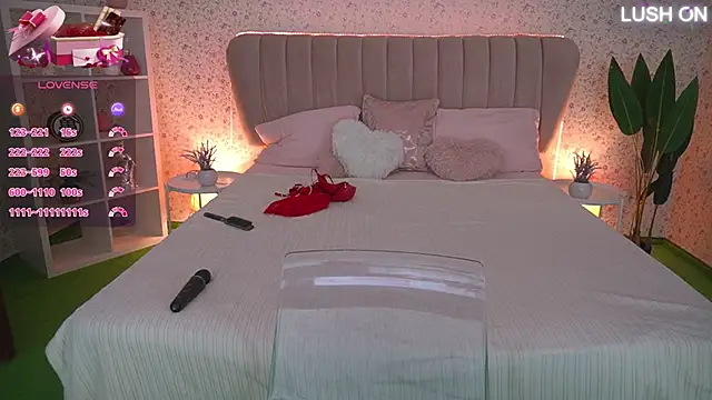 Snapshot of MissyMartinez chatting on 02/15/26, 03:42 MissyMartinez online show from 02/15/26, 03:42
