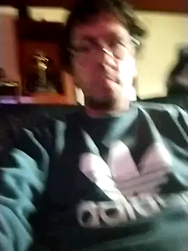 Snapshot of coolkasal chatting on 03/03/25, 02:59 coolkasal online show from 03/03/25, 02:59