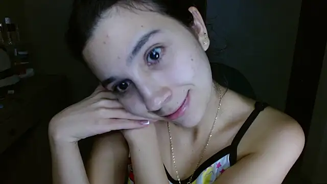 mia  lopez  online show from 06/11/26, 04:21