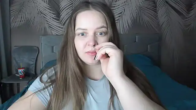 uliastar online show from 01/15/25, 07:05