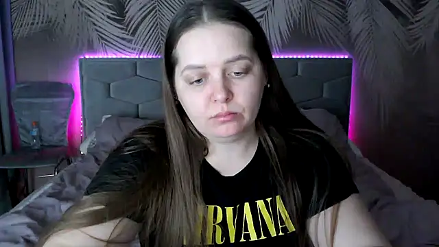 uliastar online show from 02/11/25, 10:15