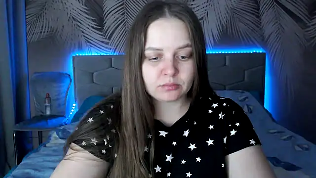 uliastar online show from 02/19/25, 01:17