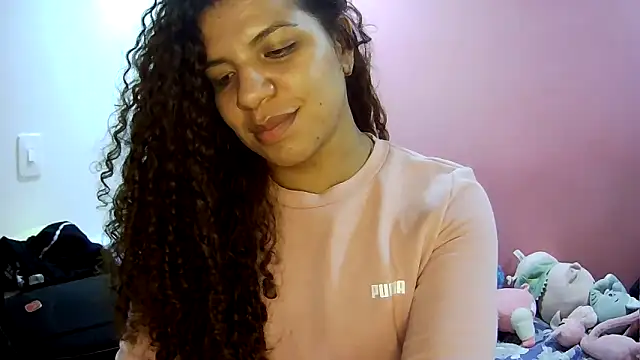 gatubelahot online show from 12/21/25, 12:29