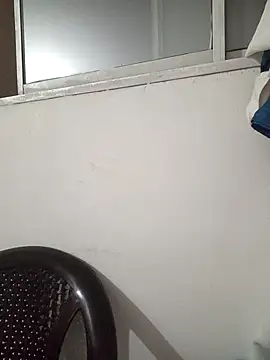 Snapshot of dayan_and_jonny chatting on 11/05/25, 02:00 dayan and jonny online show from 11/05/25, 02:00