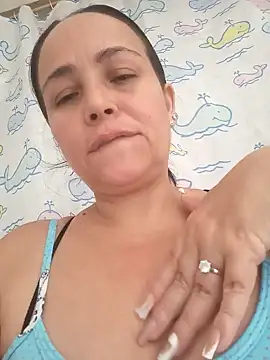 Snapshot of dayan_and_jonny chatting on 01/17/26, 03:17 dayan and jonny online show from 01/17/26, 03:17