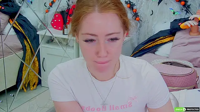 TinaBrook online show from 10/29/25, 04:15