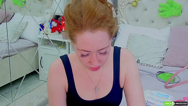 TinaBrook online show from 12/16/25, 03:55