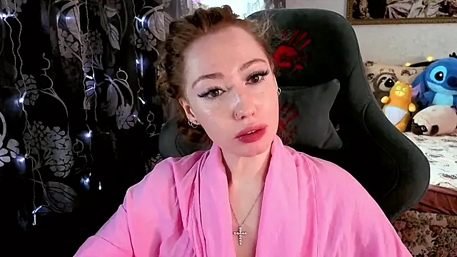 Snapshot of TinaBrook chatting on 03/30/26, 04:57 TinaBrook online show from 03/30/26, 04:57